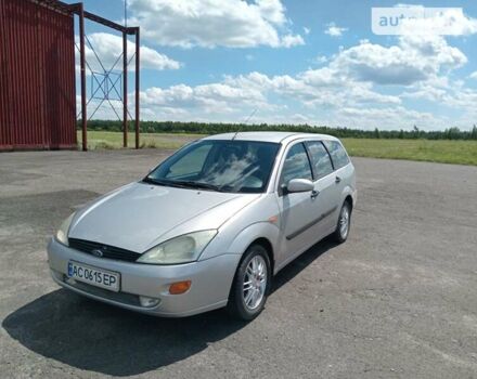 Сірий Форд Фокус, об'ємом двигуна 1.8 л та пробігом 320 тис. км за 3000 $, фото 1 на Automoto.ua