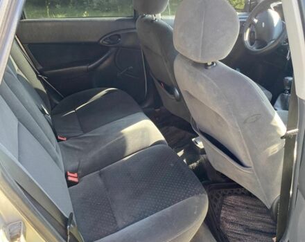 Форд Фокус 2001 в Фастове на Automoto.ua Серый Форд Фокус, объемом двигателя 1.8 л и пробегом 340 тыс. км за 2300 $, фото 11 на Automoto.ua