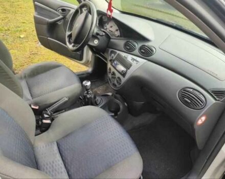 Серый Форд Фокус, объемом двигателя 1.8 л и пробегом 290 тыс. км за 1200 $, фото 3 на Automoto.ua