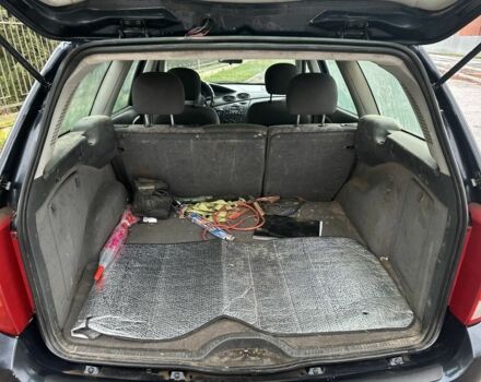 Серый Форд Фокус, объемом двигателя 1.6 л и пробегом 426 тыс. км за 2600 $, фото 9 на Automoto.ua