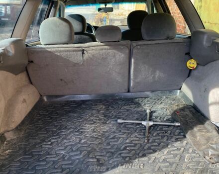 Серый Форд Фокус, объемом двигателя 1.8 л и пробегом 360 тыс. км за 2000 $, фото 3 на Automoto.ua