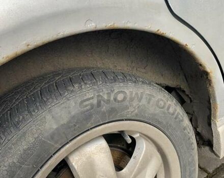 Серый Форд Фокус, объемом двигателя 1.75 л и пробегом 447 тыс. км за 4350 $, фото 3 на Automoto.ua