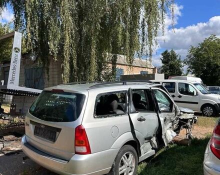 Сірий Форд Фокус, об'ємом двигуна 1.6 л та пробігом 180 тис. км за 800 $, фото 8 на Automoto.ua