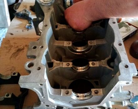 Серый Форд Фокус, объемом двигателя 1.6 л и пробегом 341 тыс. км за 4500 $, фото 7 на Automoto.ua