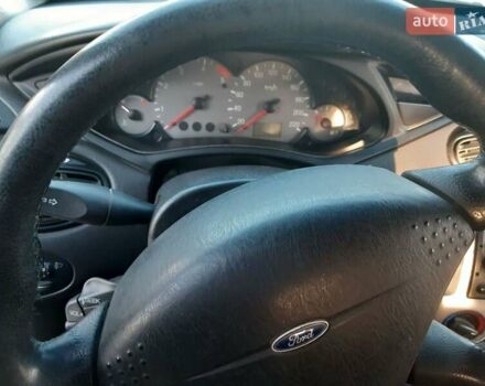 Сірий Форд Фокус, об'ємом двигуна 1.8 л та пробігом 314 тис. км за 3999 $, фото 7 на Automoto.ua
