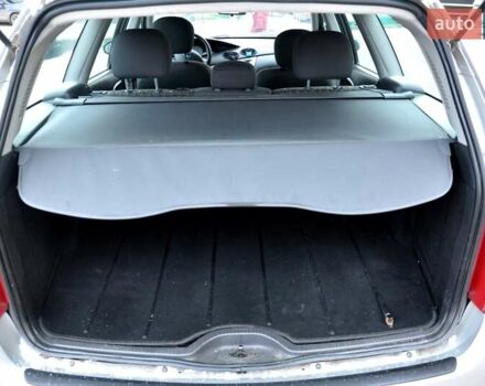 Серый Форд Фокус, объемом двигателя 1.8 л и пробегом 150 тыс. км за 3600 $, фото 21 на Automoto.ua