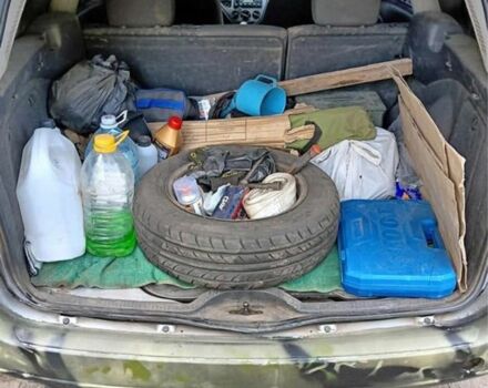 Серый Форд Фокус, объемом двигателя 0 л и пробегом 36 тыс. км за 1550 $, фото 4 на Automoto.ua