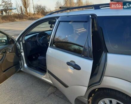 Сірий Форд Фокус, об'ємом двигуна 1.8 л та пробігом 314 тис. км за 3999 $, фото 4 на Automoto.ua