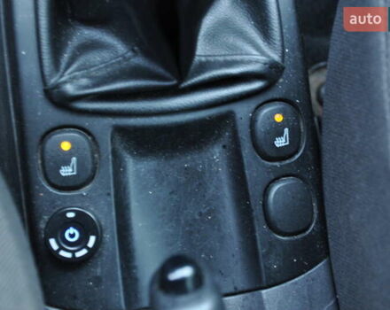 Серый Форд Фокус, объемом двигателя 1.8 л и пробегом 150 тыс. км за 3600 $, фото 30 на Automoto.ua