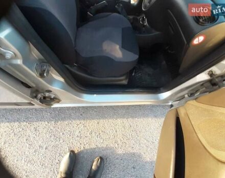 Сірий Форд Фокус, об'ємом двигуна 1.8 л та пробігом 314 тис. км за 3999 $, фото 11 на Automoto.ua