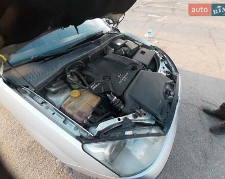 Сірий Форд Фокус, об'ємом двигуна 1.8 л та пробігом 314 тис. км за 3999 $, фото 14 на Automoto.ua