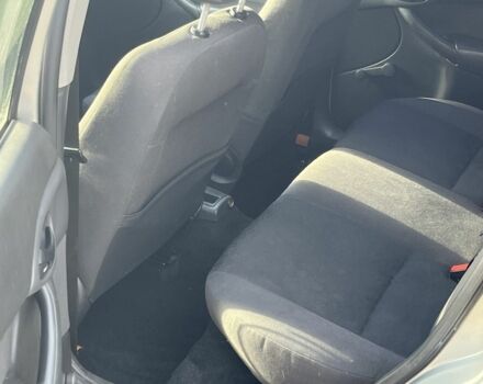 Сірий Форд Фокус, об'ємом двигуна 1.6 л та пробігом 210 тис. км за 2350 $, фото 6 на Automoto.ua