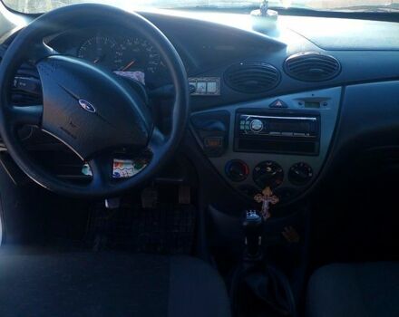 Сірий Форд Фокус, об'ємом двигуна 1.6 л та пробігом 0 тис. км за 3200 $, фото 2 на Automoto.ua