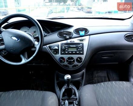 Серый Форд Фокус, объемом двигателя 1.8 л и пробегом 150 тыс. км за 3600 $, фото 25 на Automoto.ua