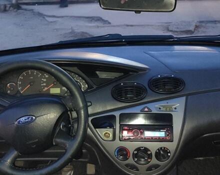 Серый Форд Фокус, объемом двигателя 1.8 л и пробегом 320 тыс. км за 3000 $, фото 6 на Automoto.ua