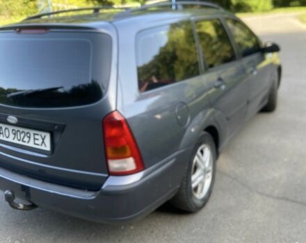 Серый Форд Фокус, объемом двигателя 1.6 л и пробегом 277 тыс. км за 2950 $, фото 2 на Automoto.ua