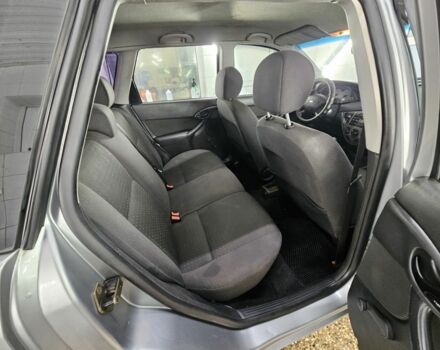 Серый Форд Фокус, объемом двигателя 1.8 л и пробегом 347 тыс. км за 2500 $, фото 7 на Automoto.ua