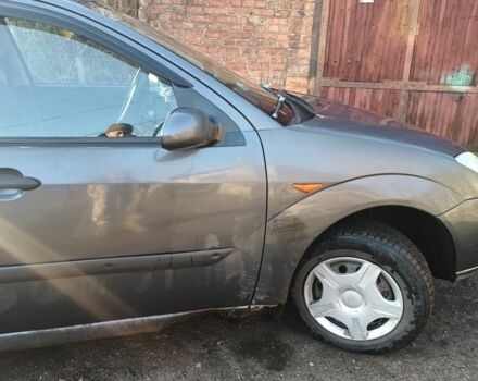 Серый Форд Фокус, объемом двигателя 1.6 л и пробегом 290 тыс. км за 1700 $, фото 2 на Automoto.ua