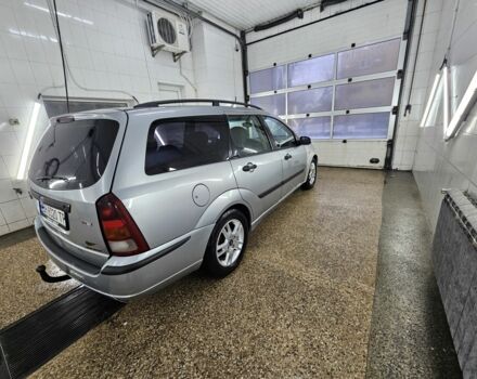 Серый Форд Фокус, объемом двигателя 1.8 л и пробегом 347 тыс. км за 2500 $, фото 3 на Automoto.ua