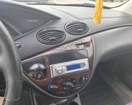 Сірий Форд Фокус, об'ємом двигуна 1.8 л та пробігом 245 тис. км за 4500 $, фото 20 на Automoto.ua