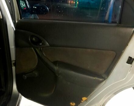 Серый Форд Фокус, объемом двигателя 1.8 л и пробегом 460 тыс. км за 2000 $, фото 13 на Automoto.ua