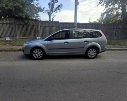 Серый Форд Фокус, объемом двигателя 1.6 л и пробегом 190 тыс. км за 5000 $, фото 1 на Automoto.ua