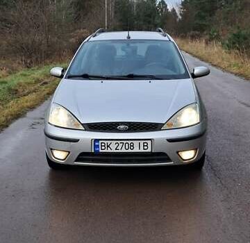Серый Форд Фокус, объемом двигателя 1.6 л и пробегом 251 тыс. км за 3950 $, фото 6 на Automoto.ua