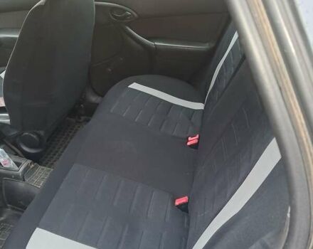 Сірий Форд Фокус, об'ємом двигуна 1.8 л та пробігом 260 тис. км за 3000 $, фото 5 на Automoto.ua