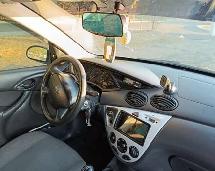 Серый Форд Фокус, объемом двигателя 1.6 л и пробегом 500 тыс. км за 3800 $, фото 11 на Automoto.ua