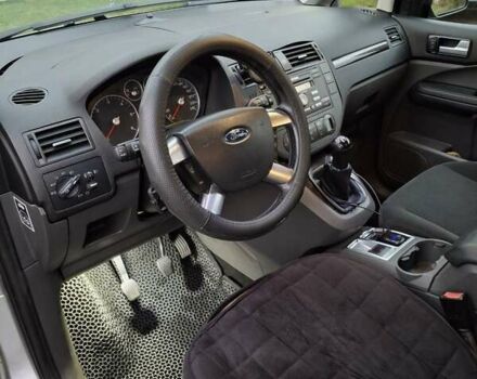 Серый Форд Фокус, объемом двигателя 1.56 л и пробегом 323 тыс. км за 4800 $, фото 2 на Automoto.ua