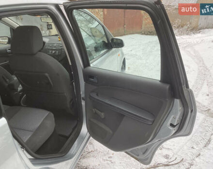 Сірий Форд Фокус, об'ємом двигуна 1.8 л та пробігом 173 тис. км за 4900 $, фото 4 на Automoto.ua