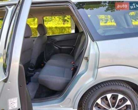 Серый Форд Фокус, объемом двигателя 1.6 л и пробегом 188 тыс. км за 4300 $, фото 9 на Automoto.ua