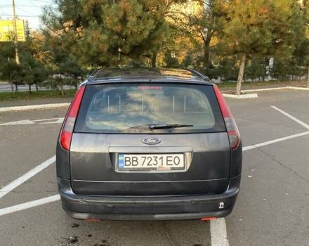 Серый Форд Фокус, объемом двигателя 1.6 л и пробегом 220 тыс. км за 4500 $, фото 4 на Automoto.ua
