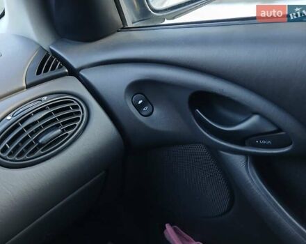 Сірий Форд Фокус, об'ємом двигуна 1.8 л та пробігом 213 тис. км за 4100 $, фото 32 на Automoto.ua