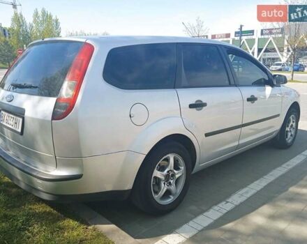 Серый Форд Фокус, объемом двигателя 1.6 л и пробегом 293 тыс. км за 4100 $, фото 1 на Automoto.ua