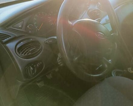 Серый Форд Фокус, объемом двигателя 1.6 л и пробегом 500 тыс. км за 3800 $, фото 18 на Automoto.ua