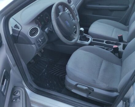 Сірий Форд Фокус, об'ємом двигуна 1.6 л та пробігом 320 тис. км за 2200 $, фото 12 на Automoto.ua