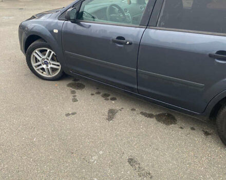 Серый Форд Фокус, объемом двигателя 1.56 л и пробегом 293 тыс. км за 4000 $, фото 3 на Automoto.ua