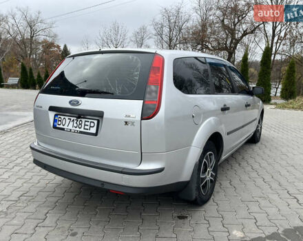 Сірий Форд Фокус, об'ємом двигуна 1.56 л та пробігом 319 тис. км за 3650 $, фото 5 на Automoto.ua