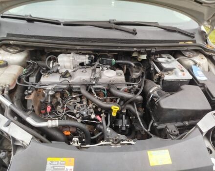 Серый Форд Фокус, объемом двигателя 1.8 л и пробегом 388 тыс. км за 4300 $, фото 6 на Automoto.ua