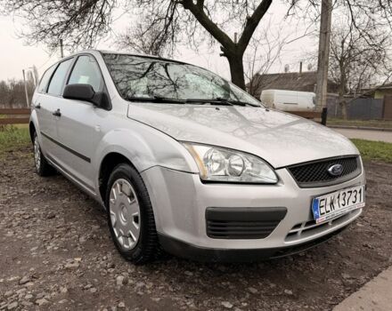 Серый Форд Фокус, объемом двигателя 1.6 л и пробегом 215 тыс. км за 2100 $, фото 3 на Automoto.ua