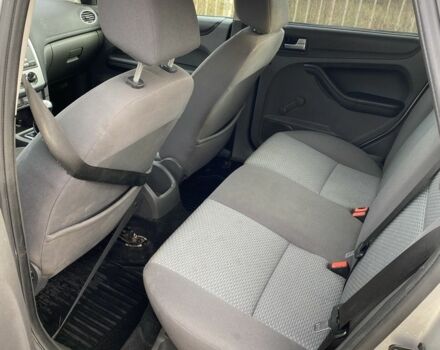 Сірий Форд Фокус, об'ємом двигуна 1.6 л та пробігом 230 тис. км за 2499 $, фото 18 на Automoto.ua