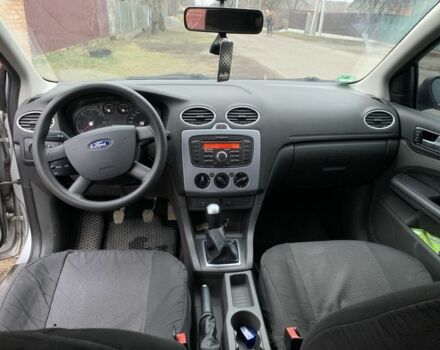 Сірий Форд Фокус, об'ємом двигуна 1.6 л та пробігом 290 тис. км за 5000 $, фото 7 на Automoto.ua
