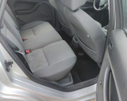 Сірий Форд Фокус, об'ємом двигуна 1.6 л та пробігом 320 тис. км за 2200 $, фото 16 на Automoto.ua