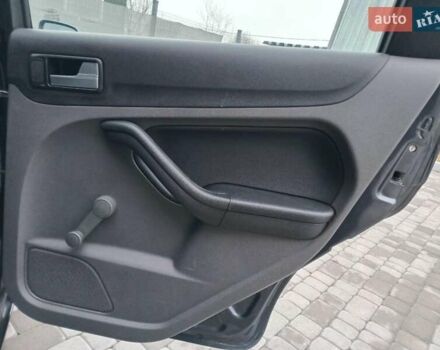 Серый Форд Фокус, объемом двигателя 1.6 л и пробегом 317 тыс. км за 3690 $, фото 15 на Automoto.ua