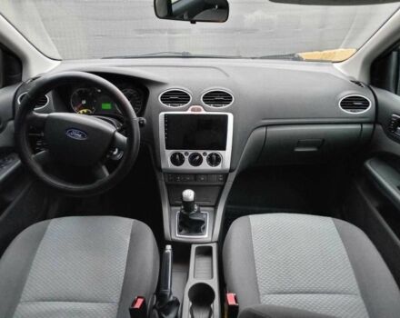 Сірий Форд Фокус, об'ємом двигуна 1.6 л та пробігом 317 тис. км за 3690 $, фото 12 на Automoto.ua