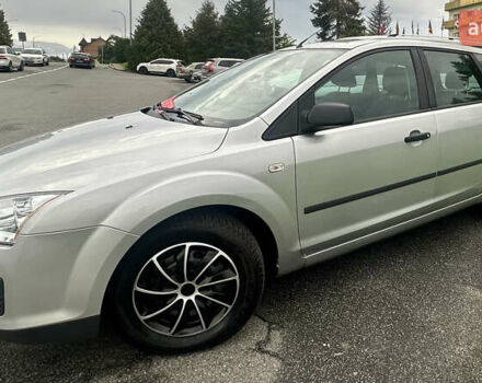 Серый Форд Фокус, объемом двигателя 1.6 л и пробегом 176 тыс. км за 4599 $, фото 3 на Automoto.ua