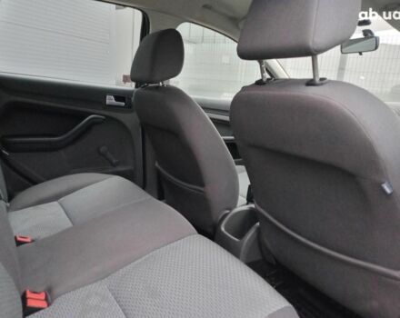 Серый Форд Фокус, объемом двигателя 1.6 л и пробегом 317 тыс. км за 3690 $, фото 14 на Automoto.ua