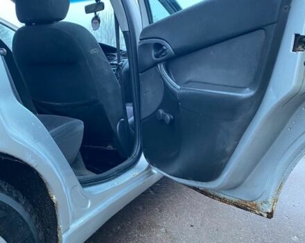 Сірий Форд Фокус, об'ємом двигуна 1.8 л та пробігом 240 тис. км за 1600 $, фото 8 на Automoto.ua