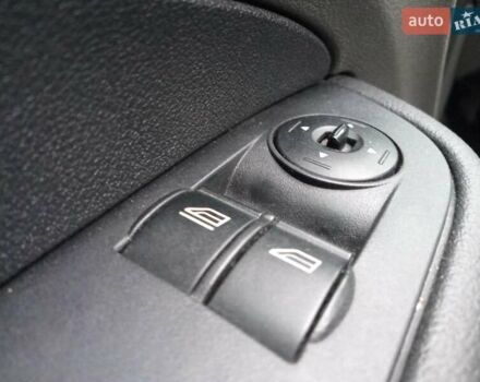 Серый Форд Фокус, объемом двигателя 1.6 л и пробегом 317 тыс. км за 3690 $, фото 21 на Automoto.ua